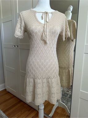✨NWT✨Crochet Short Sleeve Dress